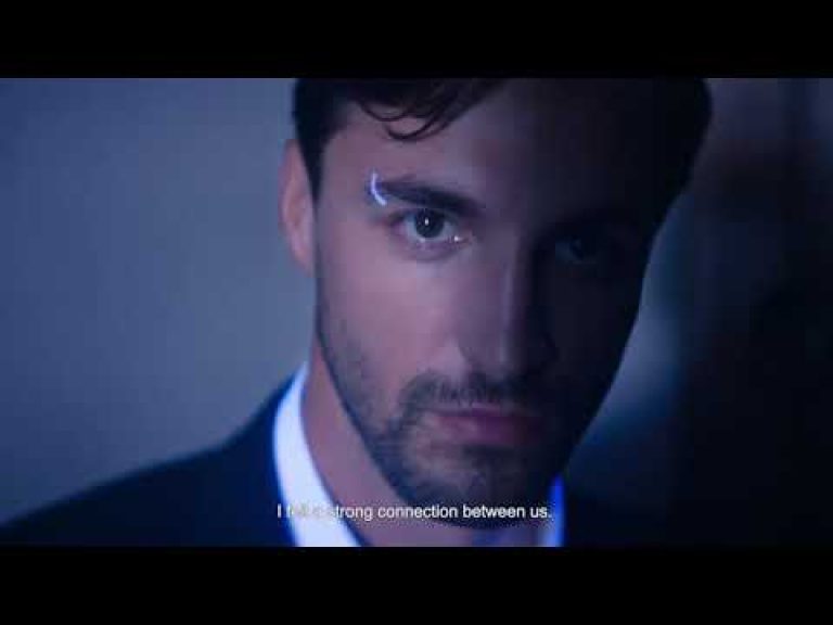 Wanted by Night: Azzaro signs a new ad