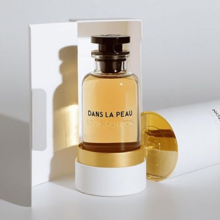 In the Skin, a perfume to the taste of the embrace