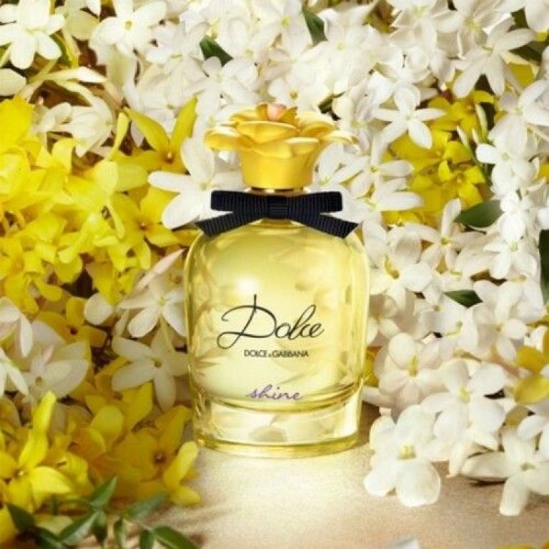 Deva Cassel becomes the muse of the Dolce & Gabbana ad, for the new fragrance Dolce Shine