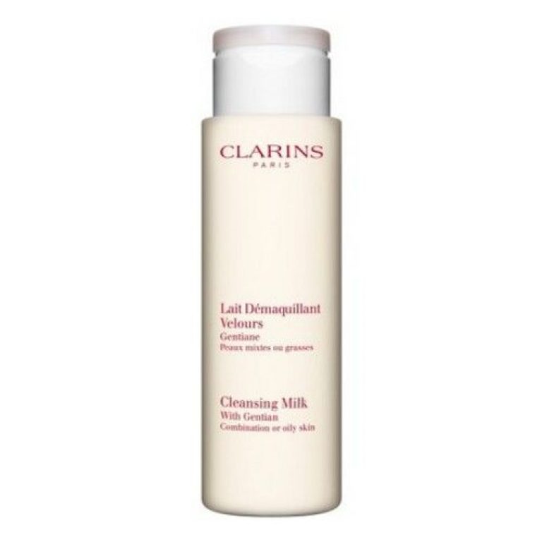 Clarins Velvet Cleansing Milk, essential for oily skin