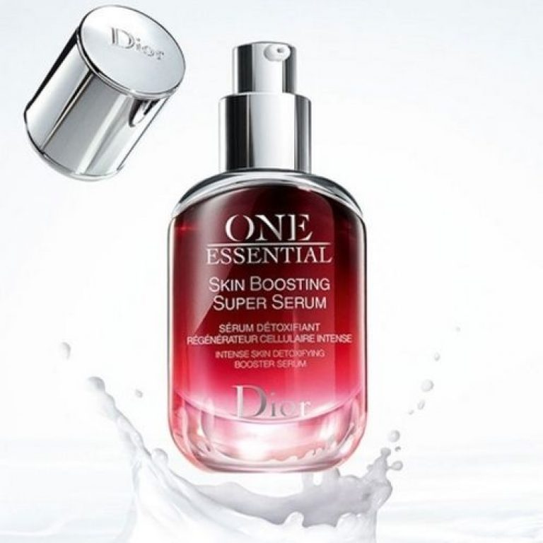 Dior One Essential Skin Boosting Super Serum