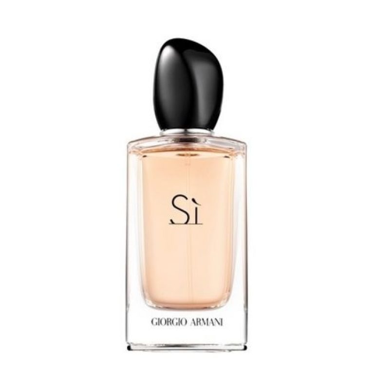 “Si”, an ode to life by Armani