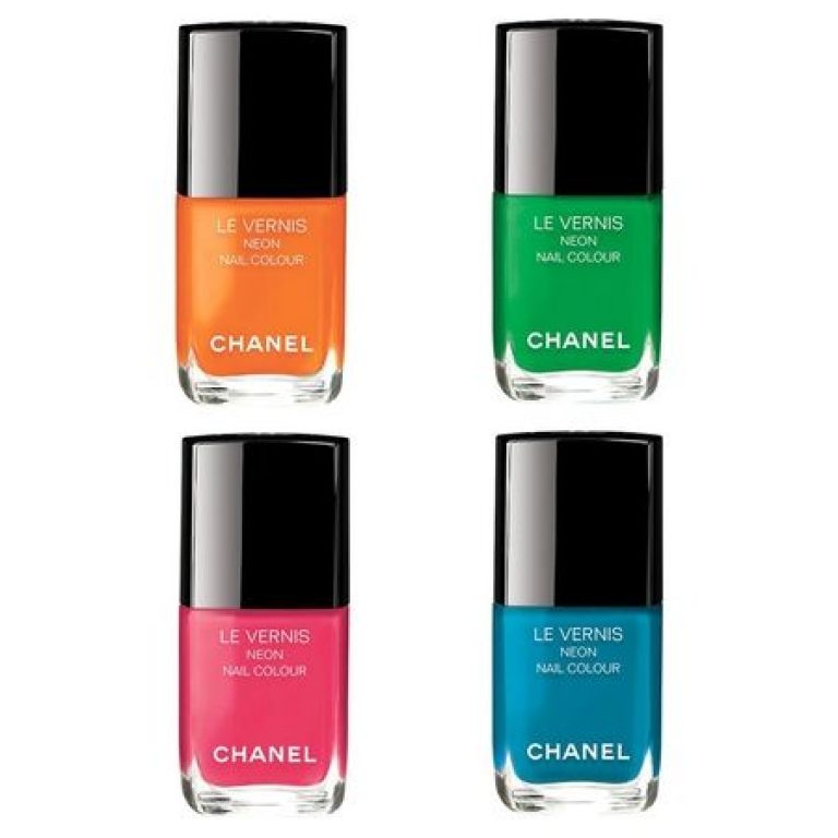 CHANEL Neon Nail Polish